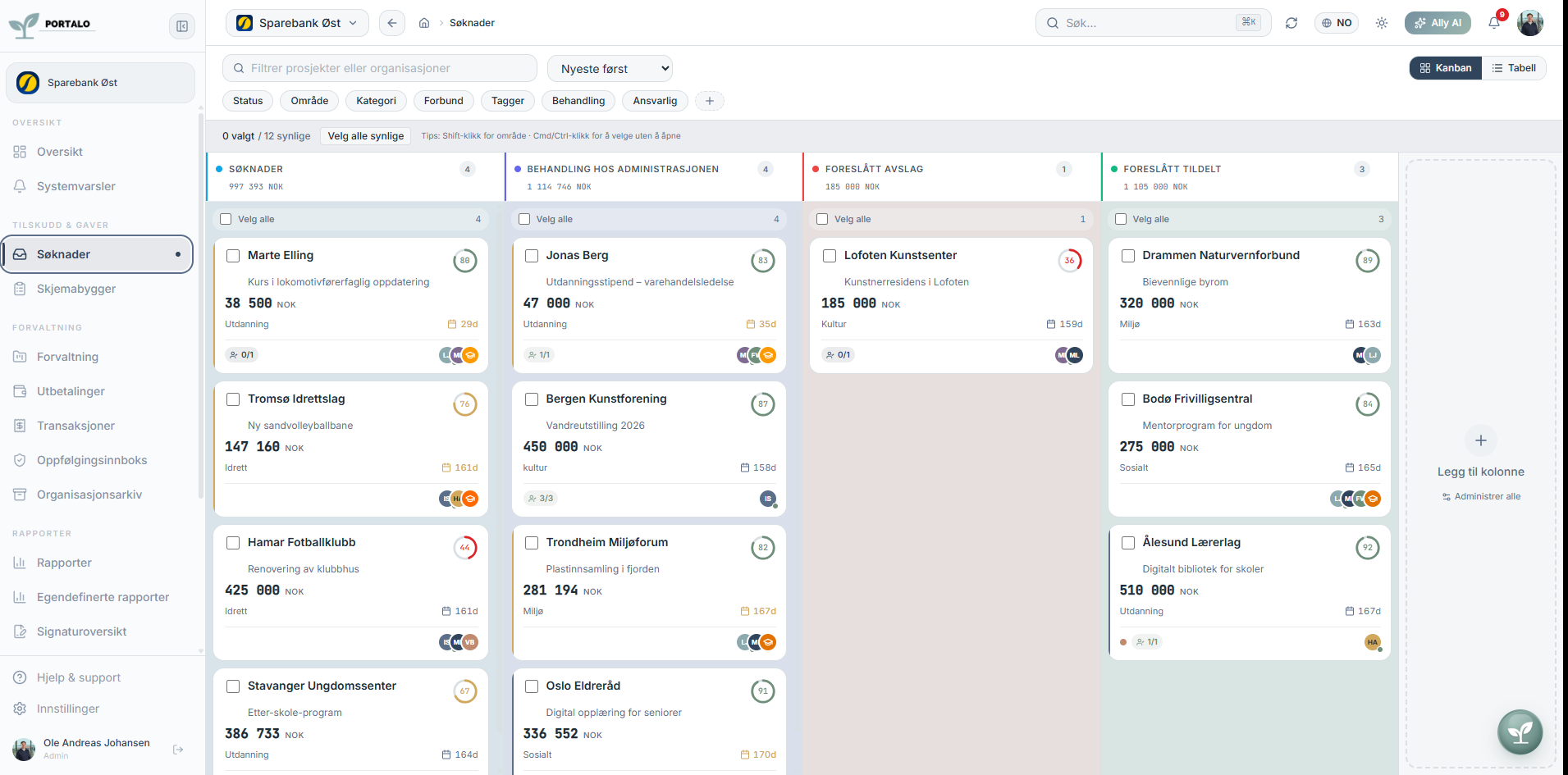 Kanban-skjermbilde av søknader i Portalo, organisert i statuskolonner